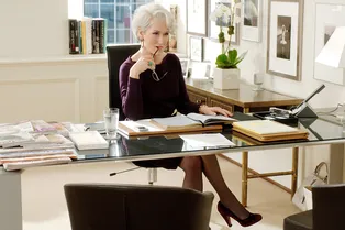 Гардероб Миранды Пристли: какие вещи из «Дьявол носит Prada» в тренде в 2025 году Гардероб Миранды Пристли: какие вещи из «Дьявол носит Prada» в тренде в 2025 году