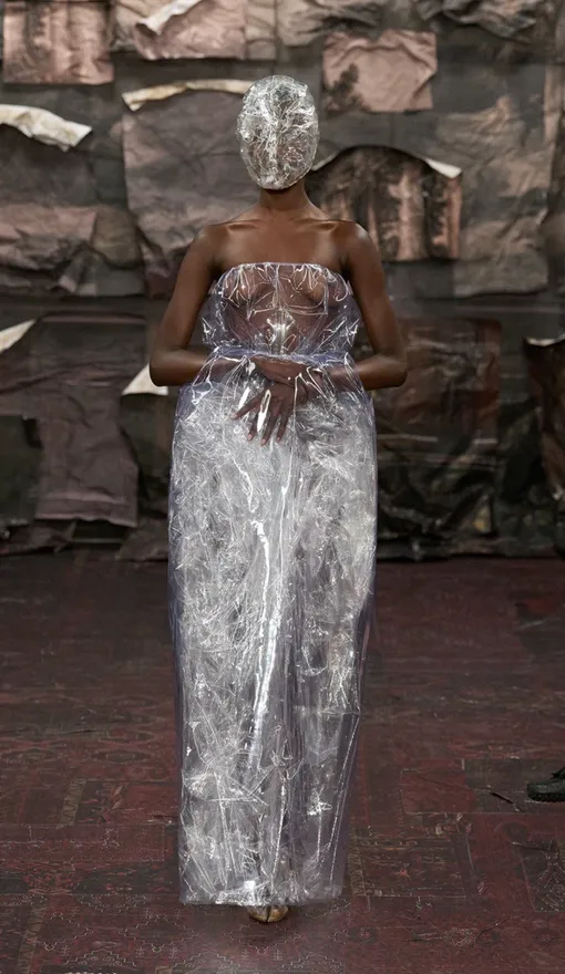 Maison Margiela, кутюрная коллекция осень-зима 2025/2026 Maison Margiela, кутюрная коллекция осень-зима 2025/2026