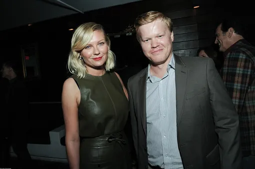 Кирстен Данст и Джесси Племонс Кирстен Данст и Джесси Племонс