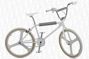 Если в детстве вам не купили велосипед, берите BMX от Dior Men и Bogarde