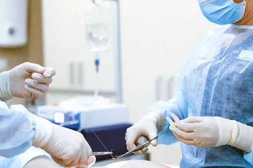 Пластический хирург рассказал, может ли в России начаться дефицит грудных имплантов