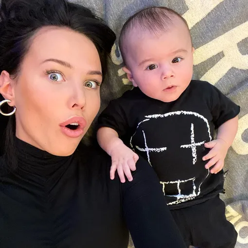 Анастасия Решетова с сыном Ратмиром Анастасия Решетова с сыном Ратмиром