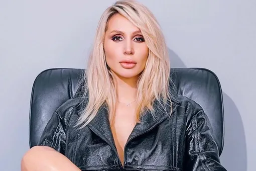 Светлана Лобода показала, как Александр Ревва прочел рэп из песни «Пуля-дура» Светлана Лобода показала, как Александр Ревва прочел рэп из песни «Пуля-дура»
