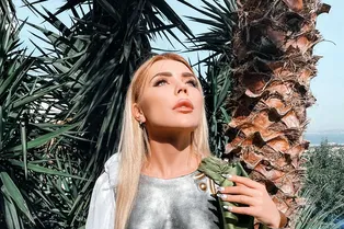 Блогер Карина Кросс призналась, что разрешила бы бойфренду изменить ей — но при одном условии