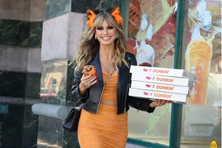 Облегающая юбка + сапоги: как сделать это сочетание стильным