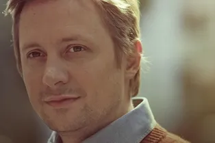 Артем Михалков: «Идеальная девушка должна хоть изредка произносить фразу: "У меня все есть, больше ничего не надо!" Артем Михалков: «Идеальная девушка должна хоть изредка произносить фразу: "У меня все есть, больше ничего не надо!"