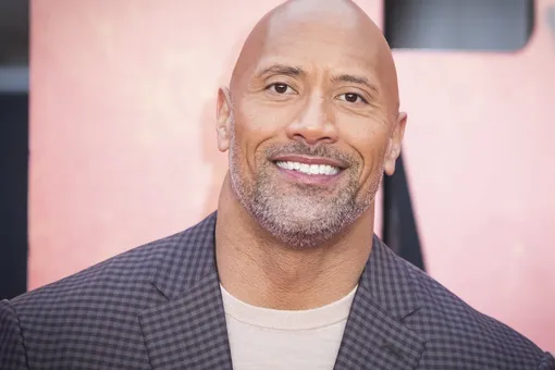 Дуэйн Джонсон стал отцом в третий раз! Смотрите умилительное фото папы с дочкой Дуэйн Джонсон стал отцом в третий раз! Смотрите умилительное фото папы с дочкой