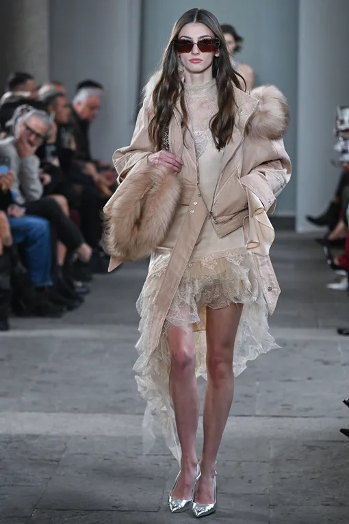 Blumarine, весна-лето 2026