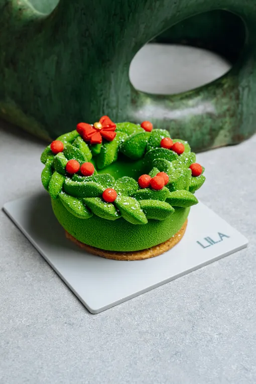 Новогодние десерты в Lila Pastry
