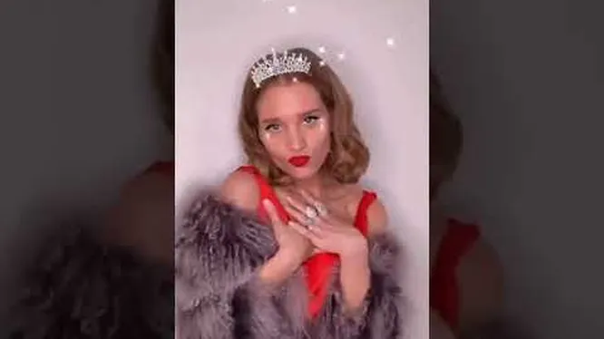 Нажми и смотри