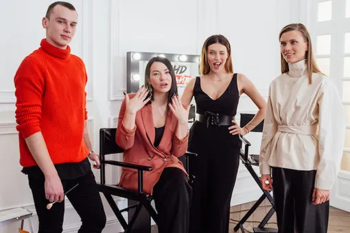 L’Oréal Paris запускает бьюти-шоу «Тренд-драйв» с Региной Тодоренко L’Oréal Paris запускает бьюти-шоу «Тренд-драйв» с Региной Тодоренко