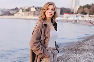 Лиза Арзамасова доказала, что смогла подружиться с 16-летним сыном своего мужа Лиза Арзамасова доказала, что смогла подружиться с 16-летним сыном своего мужа
