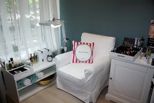 СОВЕТУЮ ЗАГЛЯНУТЬ...в салон красоты BonBon на педикюр