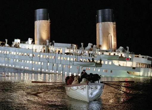 Круизный лайнер «Титаник»