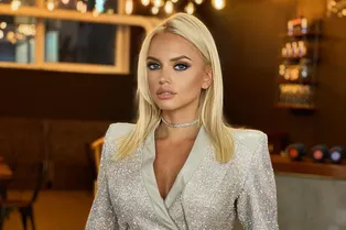 Милана Тюльпанова рассказала о разрыве с бойфрендом, за которого вышла замуж на Мальдивах