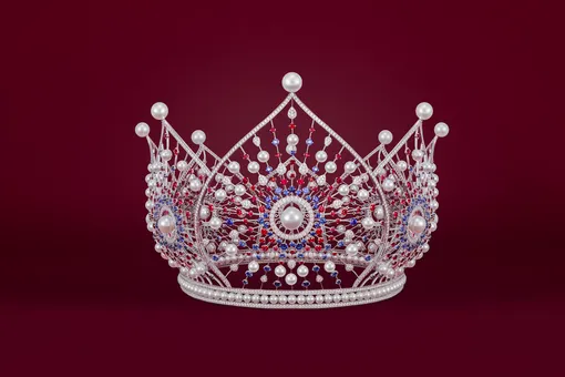 Императорский размах: какую корону наденет главная красавица России