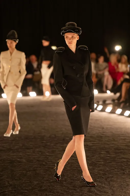 Schiaparelli, весна-лето 2026