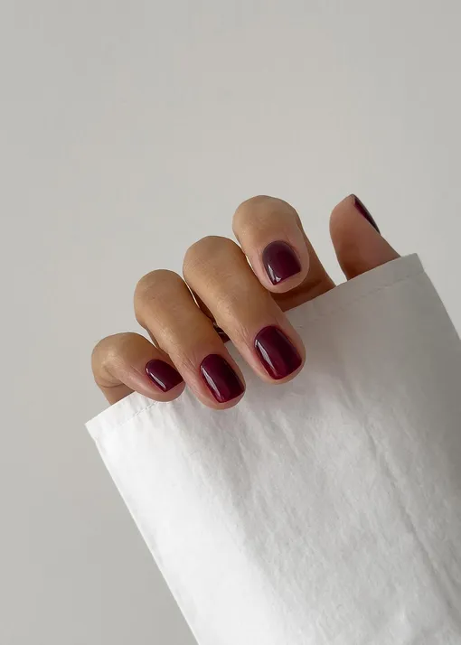 Модный маникюр на зиму