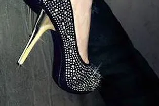 Centro продлевает сезон новогодних подарков