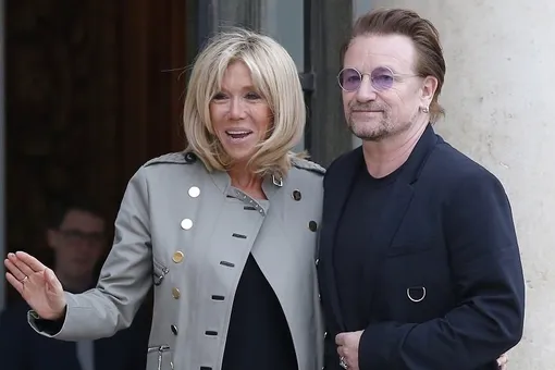 Кожаная куртка и скинни: Первая леди Франции встретилась с солистом U2