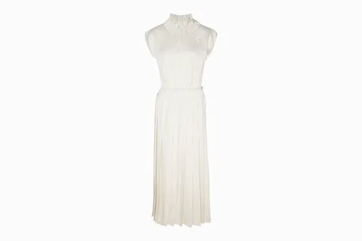 Fendi, 212 900 рублей Fendi, 212 900 рублей