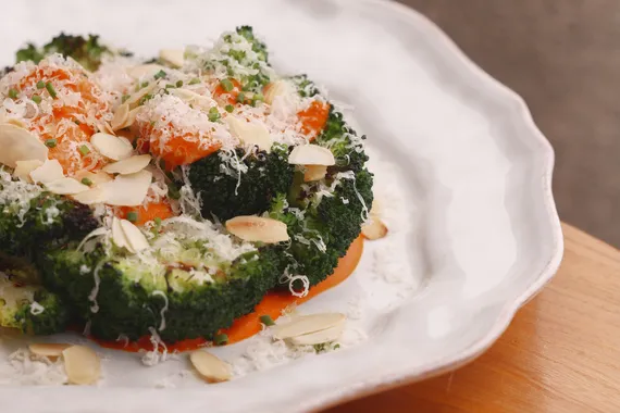 Гастрономический дайджест: познаем искусство через еду и знакомимся с иностранными проектами