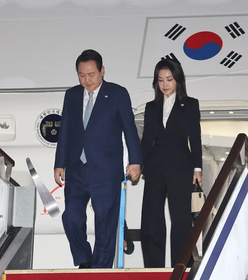 Президент Южной Кореи с женой