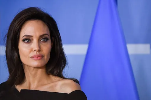 Виноваты звезды: астролог объяснил неудачи Анджелины Джоли