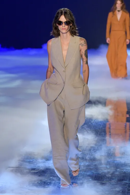 Alberta Ferretti, коллекция весна-лето 2023 Alberta Ferretti, коллекция весна-лето 2023