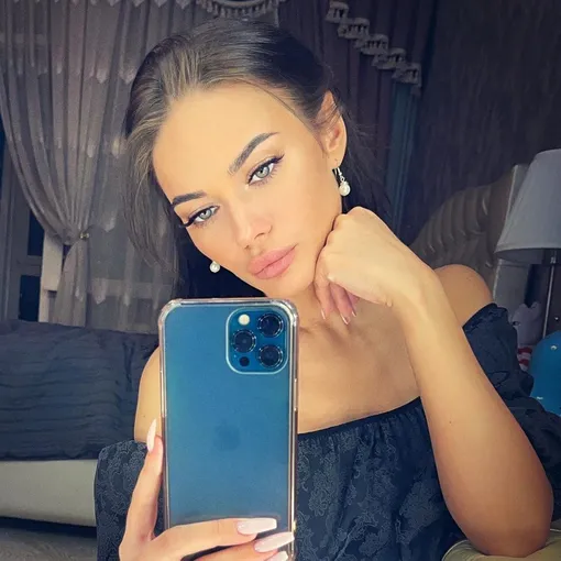 Яна Кошкина Яна Кошкина