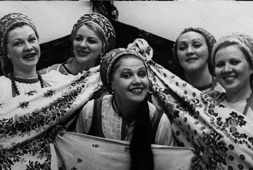Ансамбль «Русская песня» Ансамбль «Русская песня»