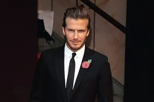 Дэвид Бекхэм пойдет по стопам Элтона Джона