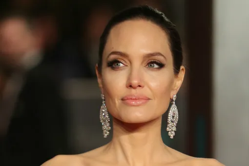 Анджелина Джоли была экстренно госпитализирована в психиатрическую клинику
