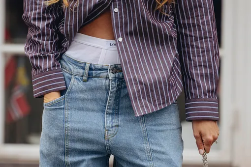Какие прямые джинсы в моде осенью-2023