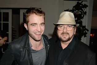 Роберт Паттинсон пустился во все тяжкие?