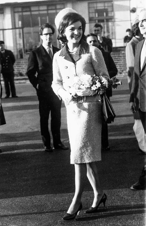 Жаклин Кеннеди в твидовом костюме, 1962 год