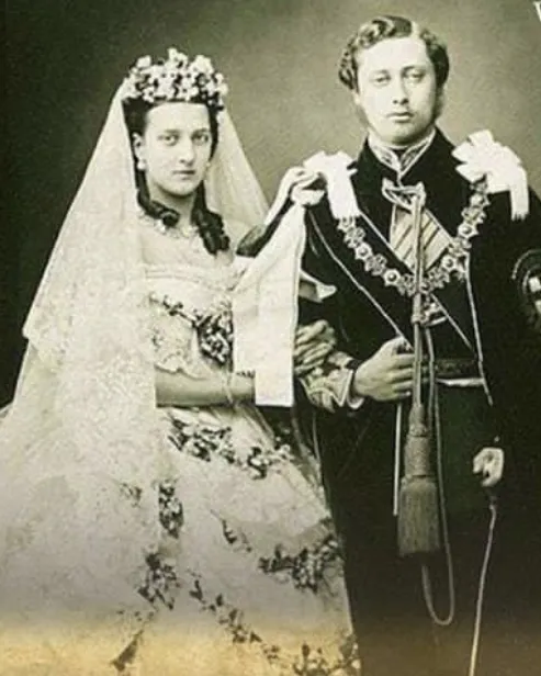 Совместная фотография Иды и Бенджамина Совместная фотография Иды и Бенджамина