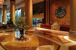 Постигать науку азиатского обольщения