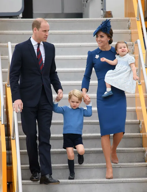Королевская семья — принц Уильям, принц Джордж, Кейт Миддлтон и принцесса Шарлотта