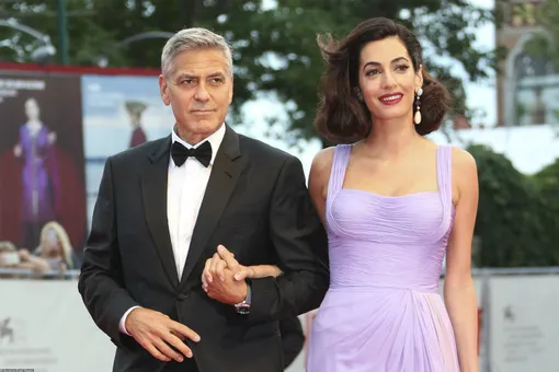 Амаль и Джордж Клуни приютили у себя дома беженца и устроили его в университет