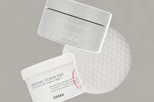 Что такое пилинг-пэды — и как их правильно использовать