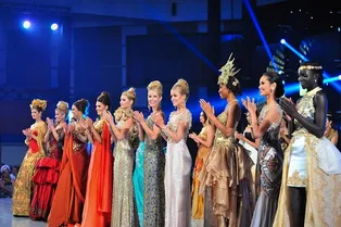 Маша Мозолевская сомневается в том, что красота спасет мир