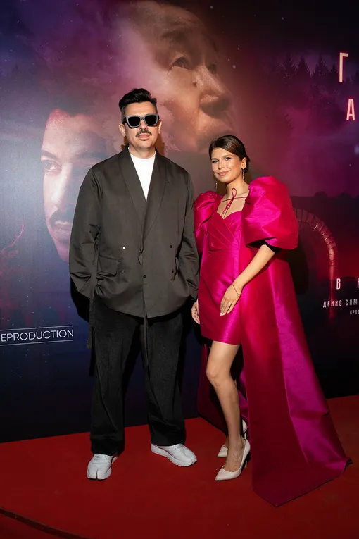 Денис Симачев и Юлия Липатова на премьере фильма «Голоса Арктики» Денис Симачев и Юлия Липатова на премьере фильма «Голоса Арктики»