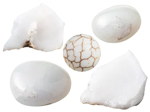 Целебные свойства белых камней