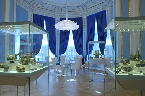 Голубая гостиная в Музее Фаберже