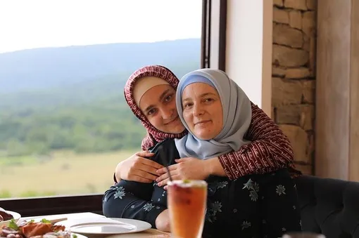 Айшат Кадырова Айшат Кадырова