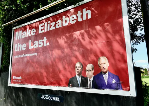 В некоторых городах Великобритании появились билборды с призывами отказаться от монархии