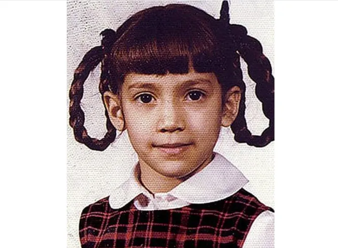 Кто запечатлен на этом архивном снимке? Кто запечатлен на этом архивном снимке?