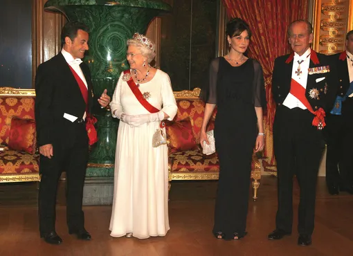 Николя Саркози, Елизавета II, Карла Бруни и принц Филипп