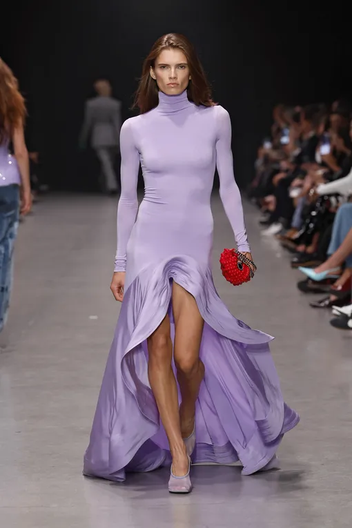 Stella McCartney, весна-лето 2025